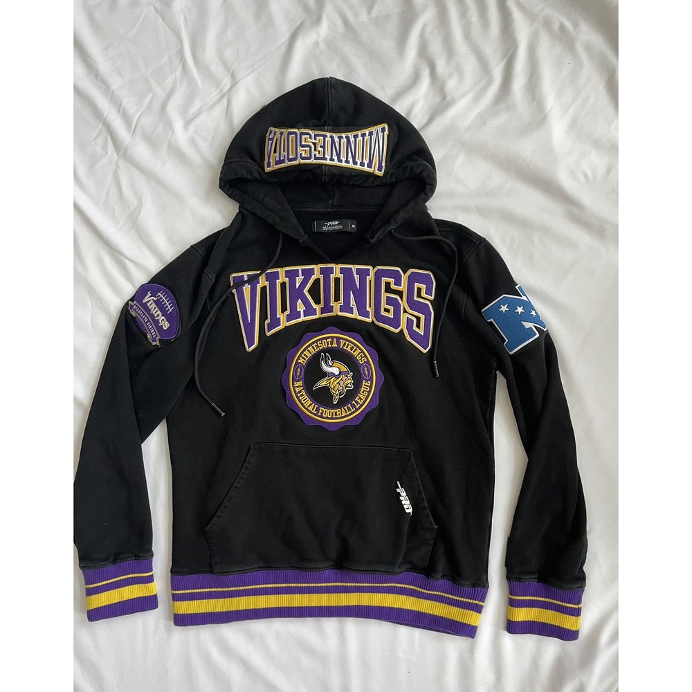 Minnesota Vikings Purple Pro Standard Hoodie Medium